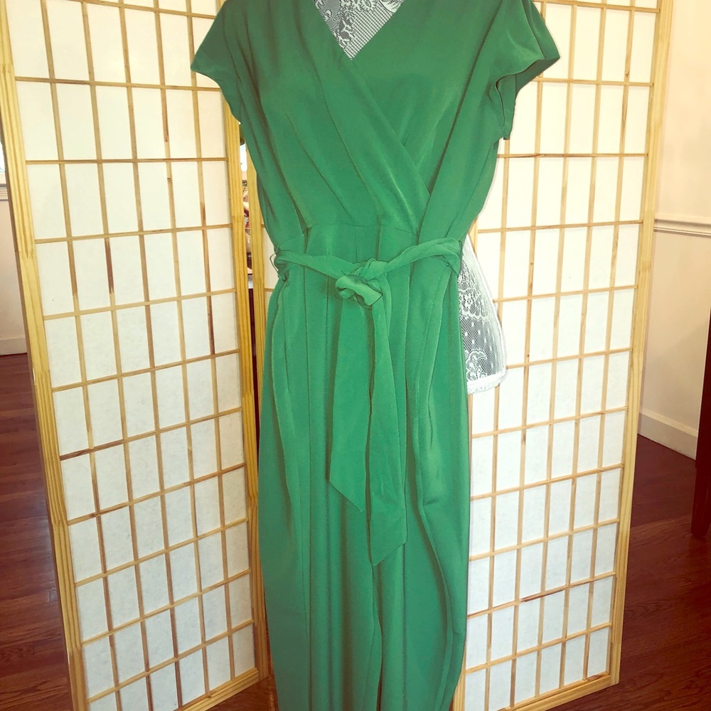 Green jumper suit